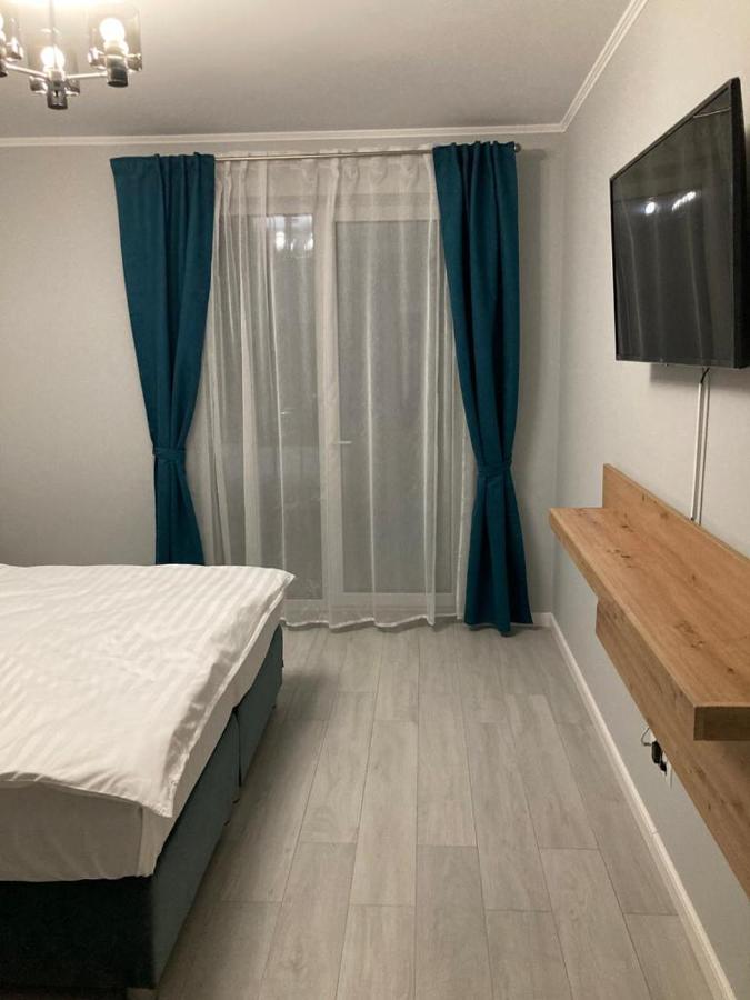 Sibiu Ezonia Central Apartment Bagian luar foto