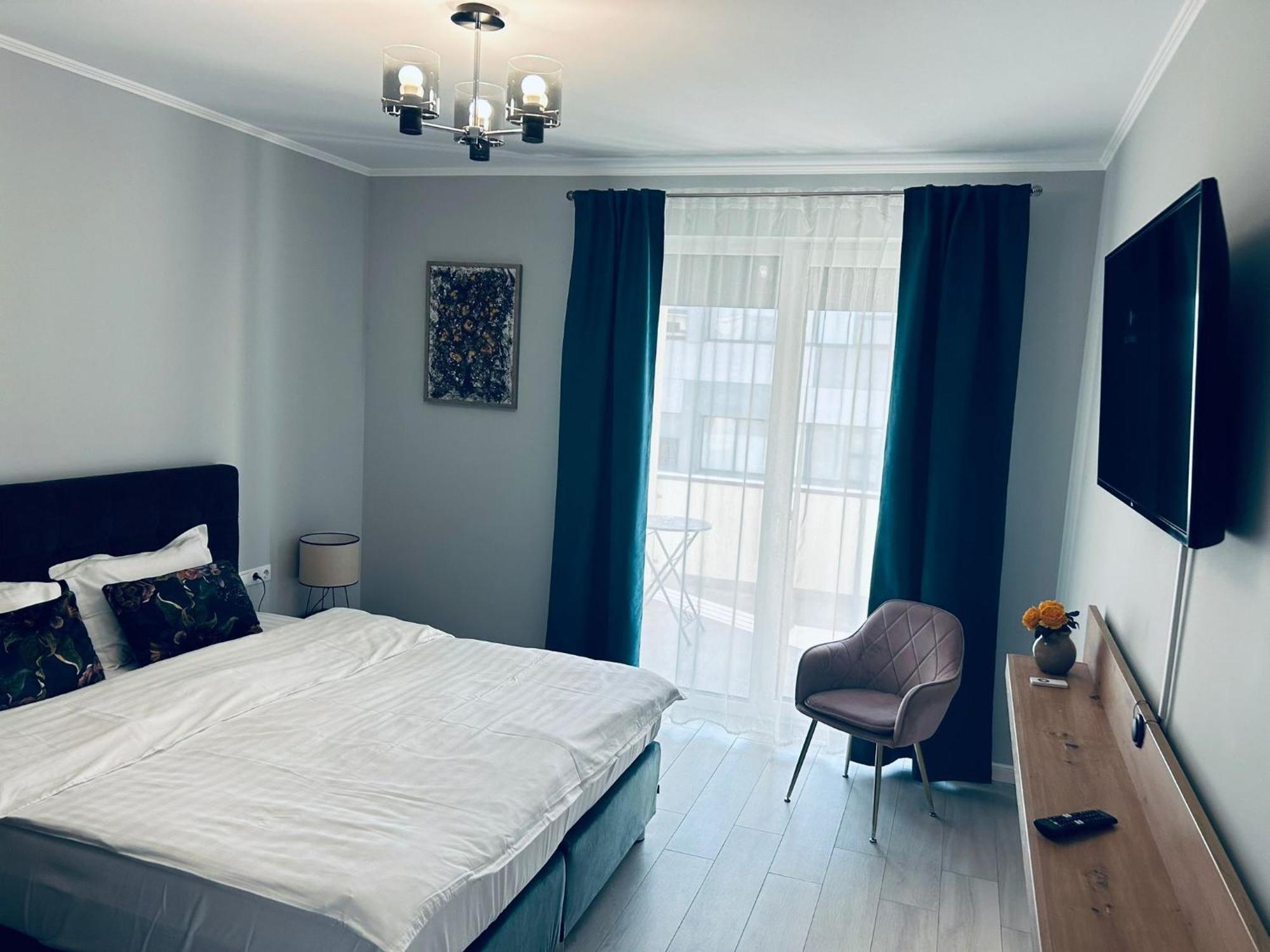 Sibiu Ezonia Central Apartment Bagian luar foto